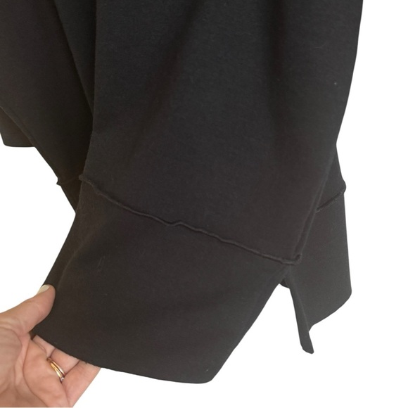 SPANX Dolman Sleeve Perfect Length Top, Black, Size L - Picture 6 of 9